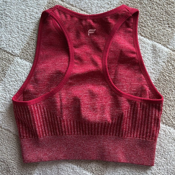 Fabletics Seamless Set - Picture 3 of 5